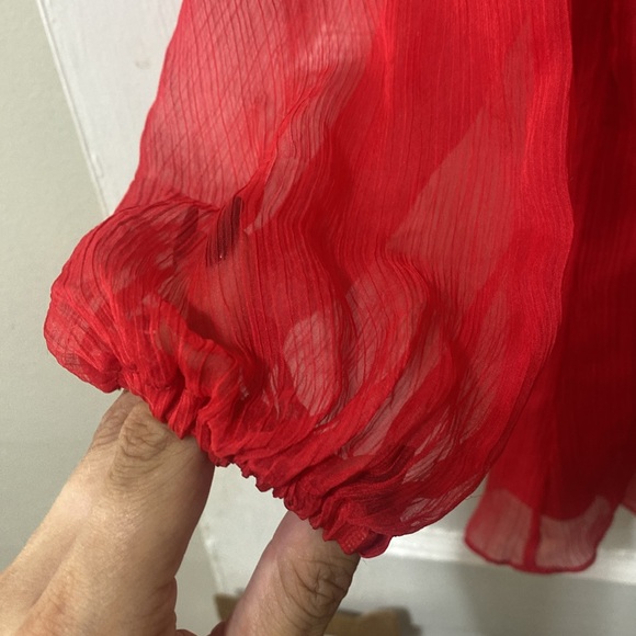 colleen lopez xs sheer red cold shoulder blouse - Picture 2 of 6